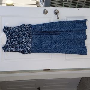 Eddie Bauer Dress sizes medium